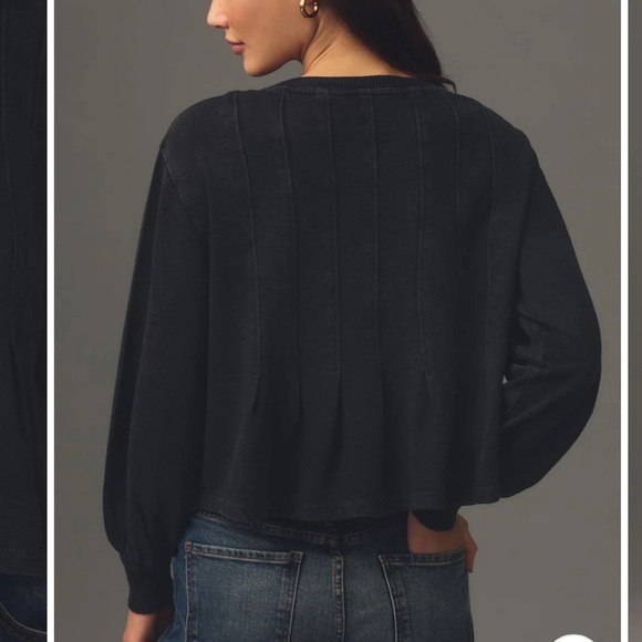 Pilcro Anthropologie Box-Pleated black gray Sweatshirt Top size XS - Picture 3 of 8